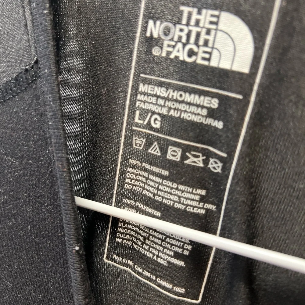 The North Face Men’s Wander Black Long Sleeve Athletic T-Shirt c3.
